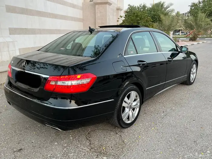 مرسيدس ( E300 ) الموديل 2012 جفالي نظيفه 4