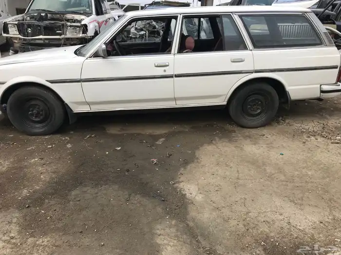 للبيع قطع كرسيدا بوكس مديل 88 مكينه وقير وبودي وديكورات 0
