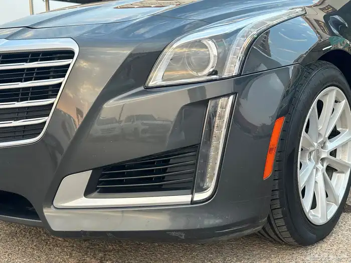 كاديلاك CT5 2018 وكالة بنزين 1