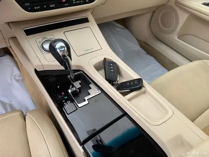 لكزس ES250 بنزين 2014 9