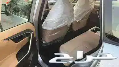 تويوتا راف فور 2024 استاندر دبل 9