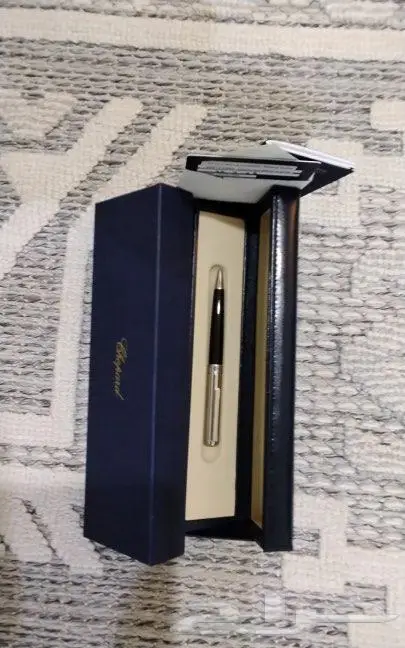 قلم شوبارد كلاسيكي لون اسود جديد 2