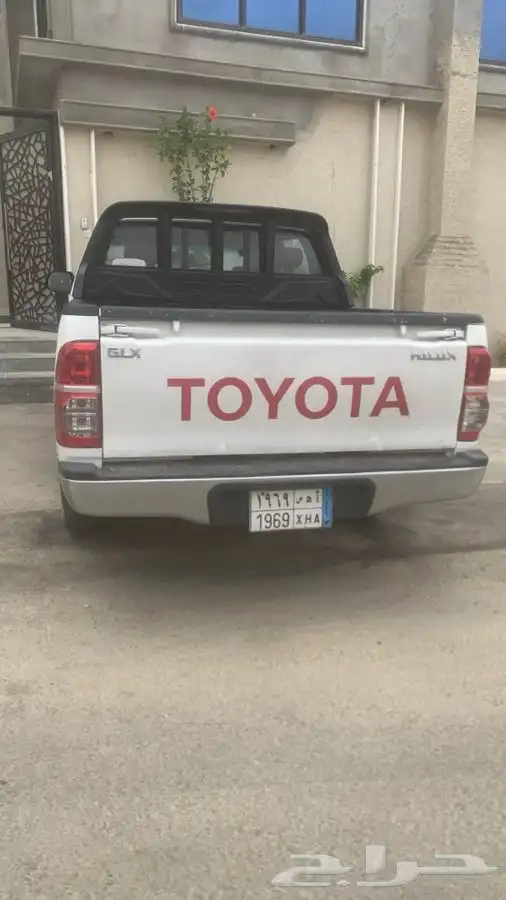 هايلوكس مجدد مفحوص مرشوش كامل 1