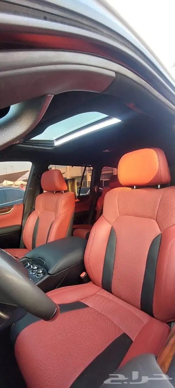 Lexus LX570 in 2021 3