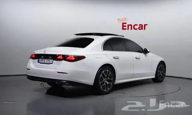 مرسيدس E200 Avantgarde 2024 استيراد من كوريا 1