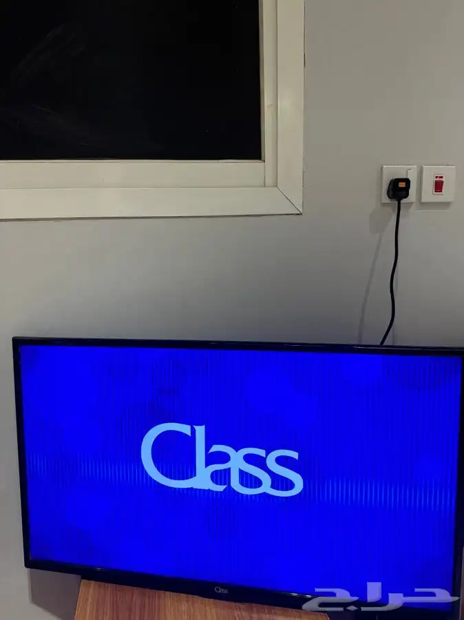 تلفزيون 40 بوصه Class استعمال نظيف 1