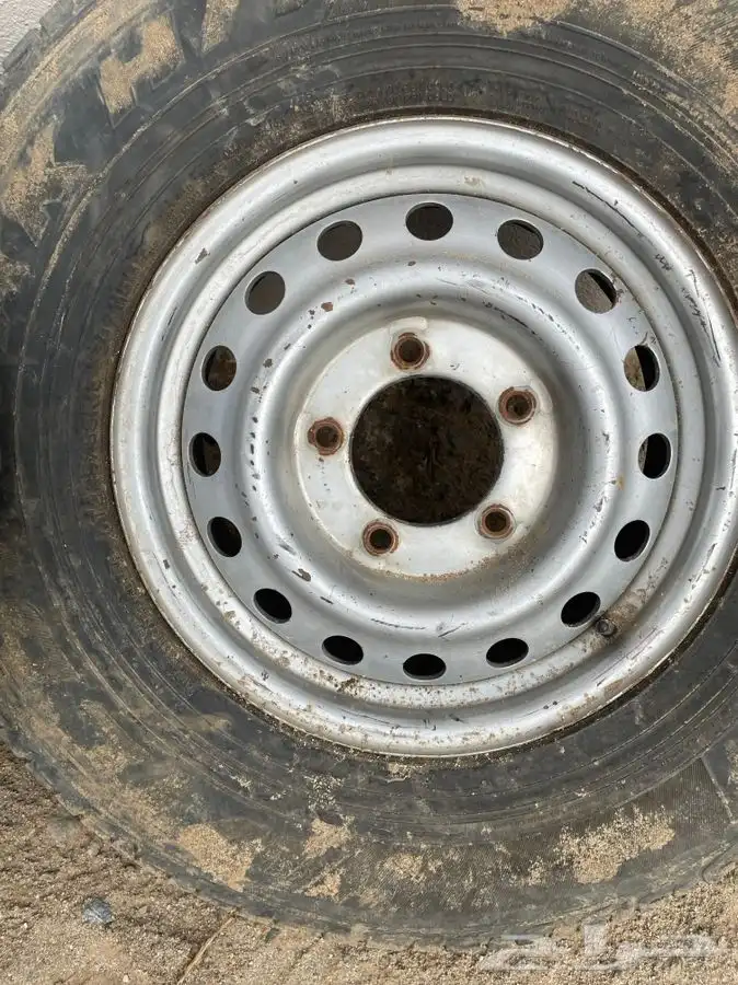 اربع جنوط مقاس 16 لجيب او ربع اوصالون كفو 1