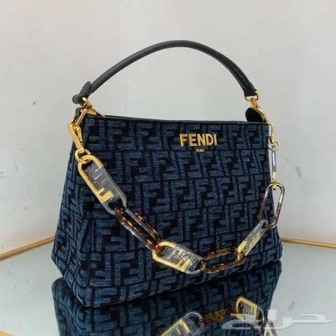 شنطه فندي 1