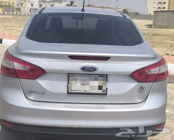 فوكس فورد 2014 فضي للبيع مطلوب 17000 والصامل مانختلف معه 1