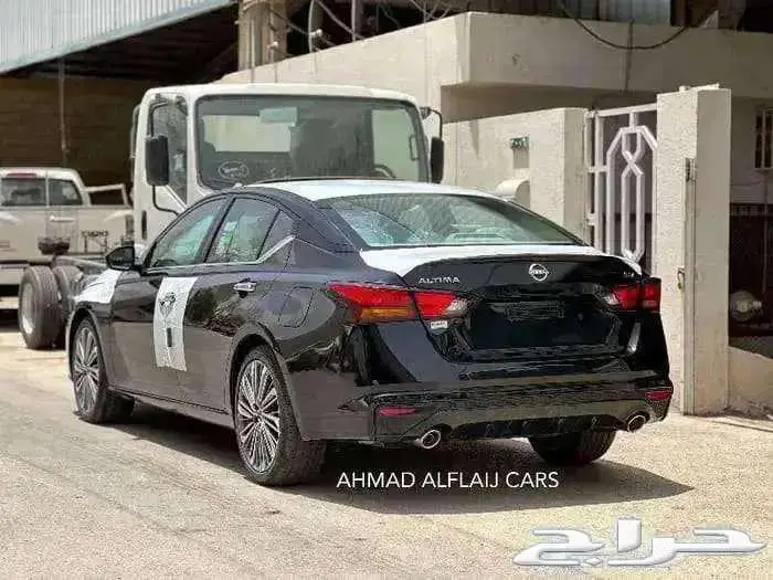 نيسان التيما ستاندر _ نص فل 2025صيانة مجانية10الف او 6 شهور 10