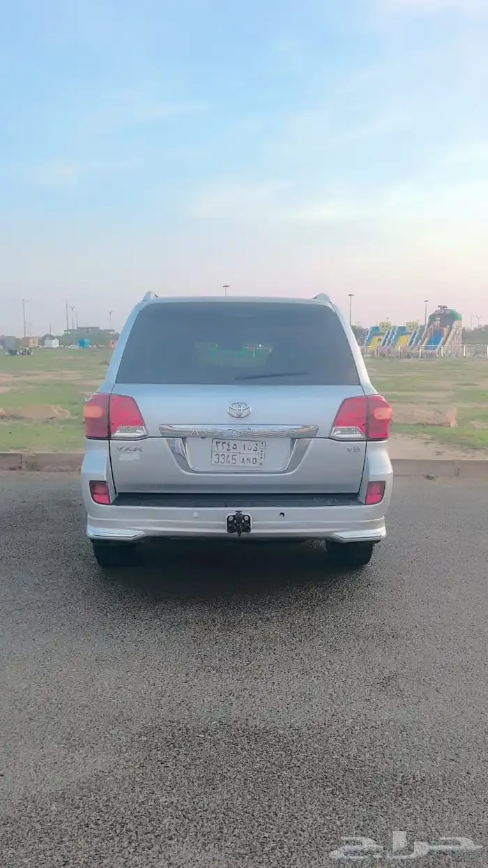 جيب لاند كروزر vxr فل الفل 1