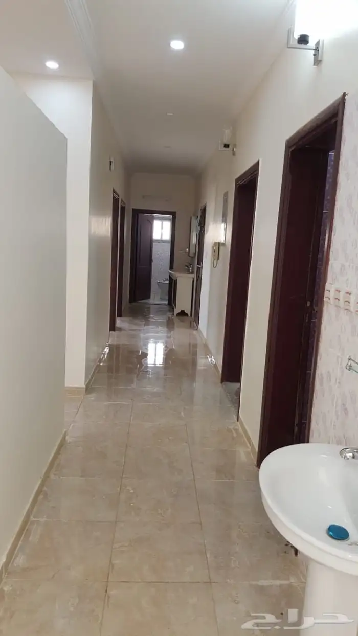 عمارة للبيع حي الفروسية 14