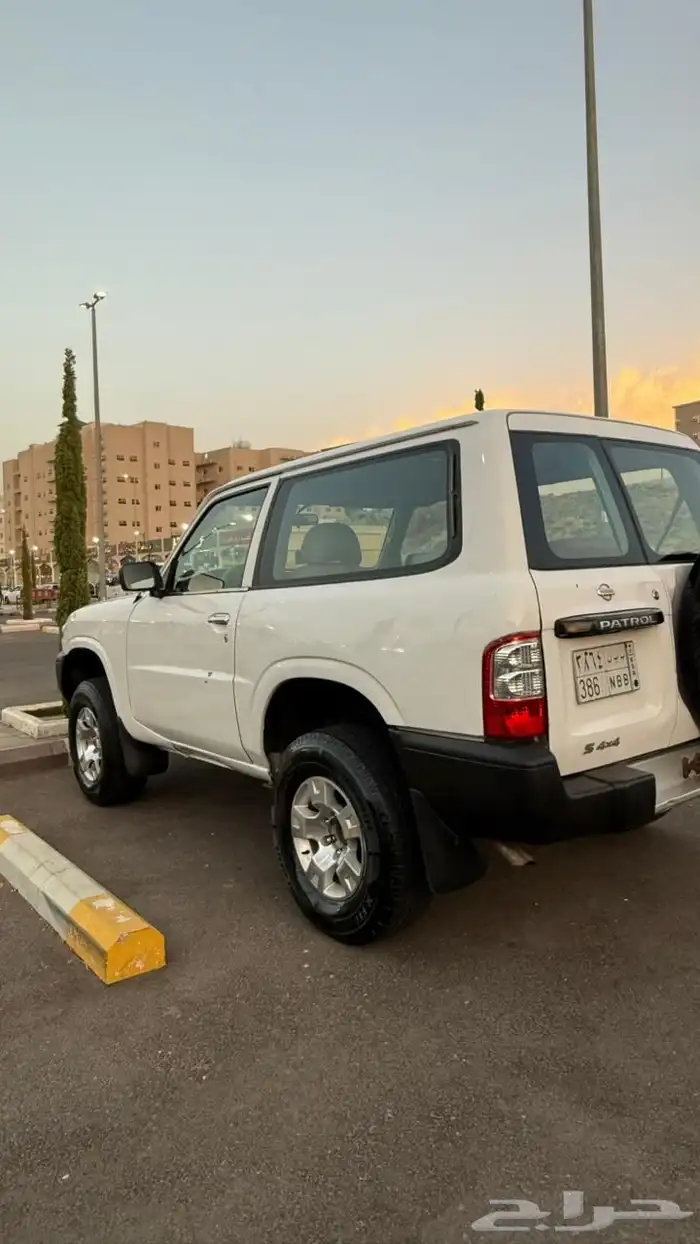 جيب نيسان ربع 98 6