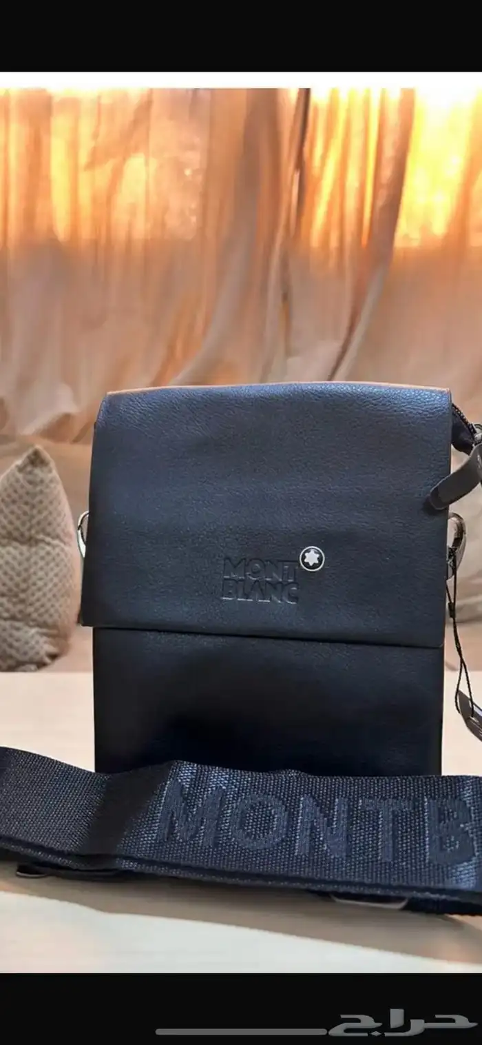 شنط رجاليه وشنط نسائية والكميه محدوده 5