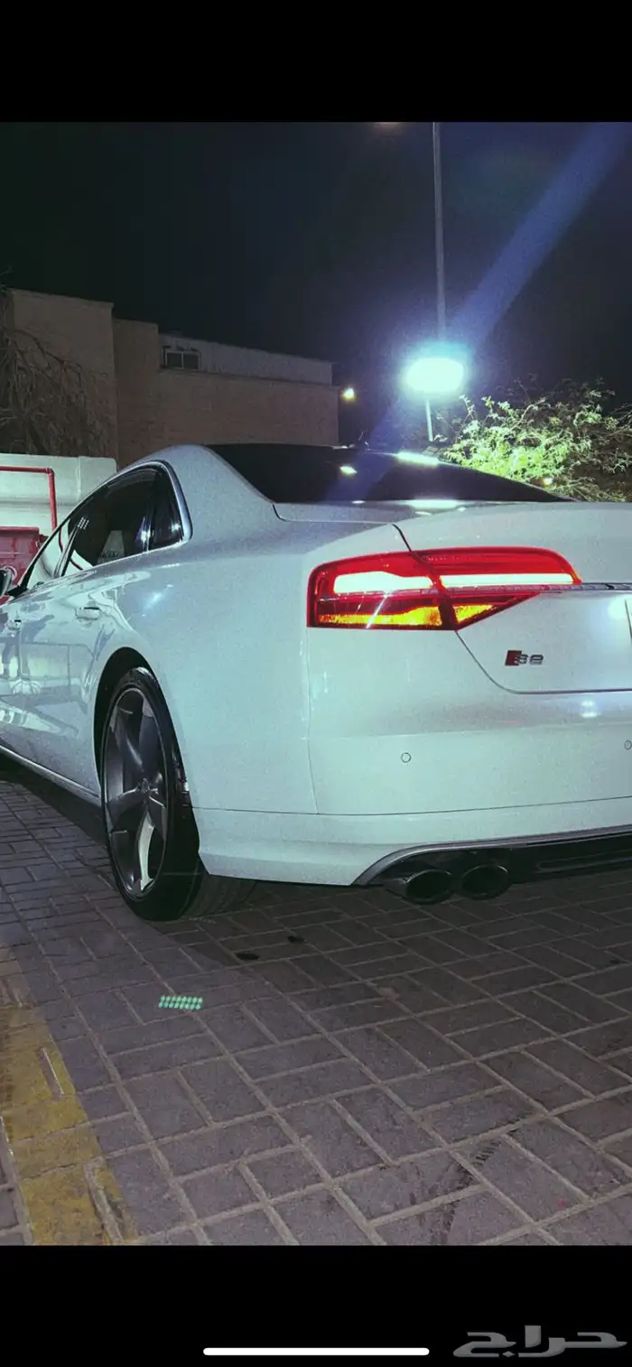 اودي A8 موديل 2015 0
