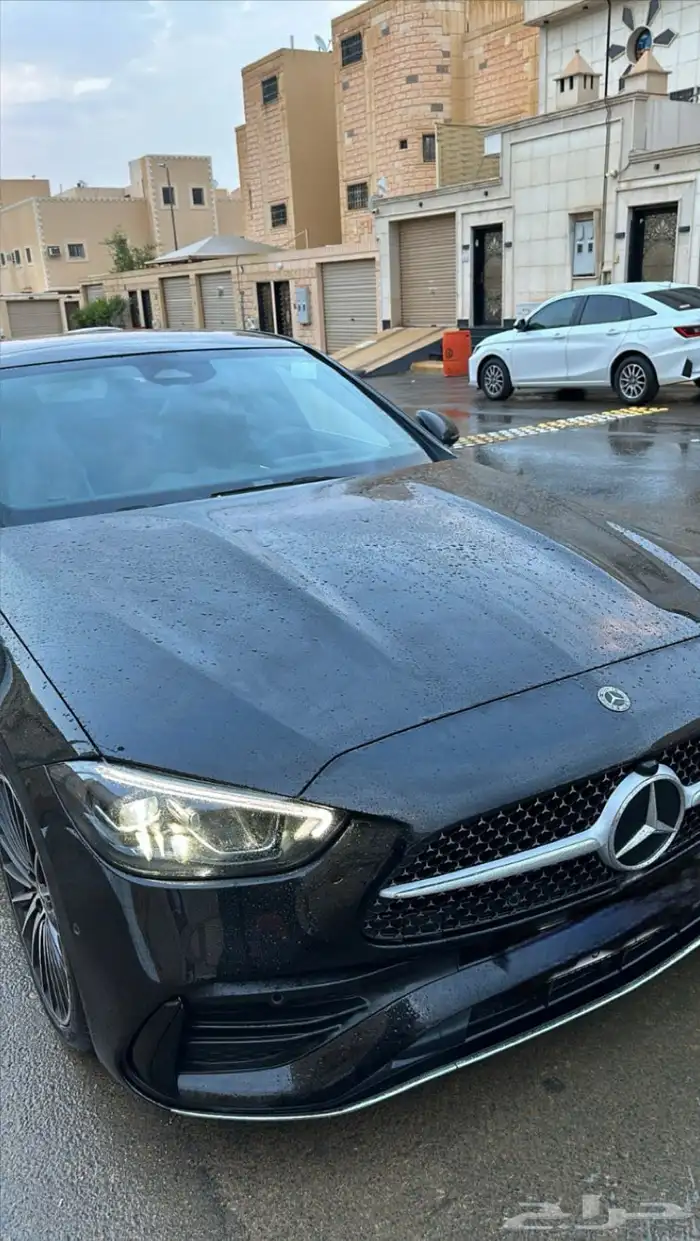 مرسيدس C200 موديل 2024 1
