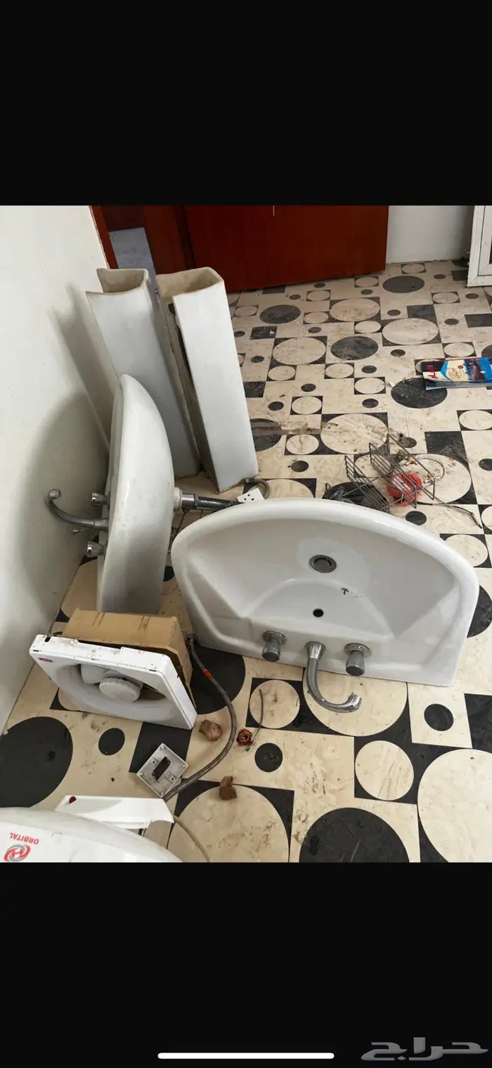 مغاسل اثنين مع مرايه 1