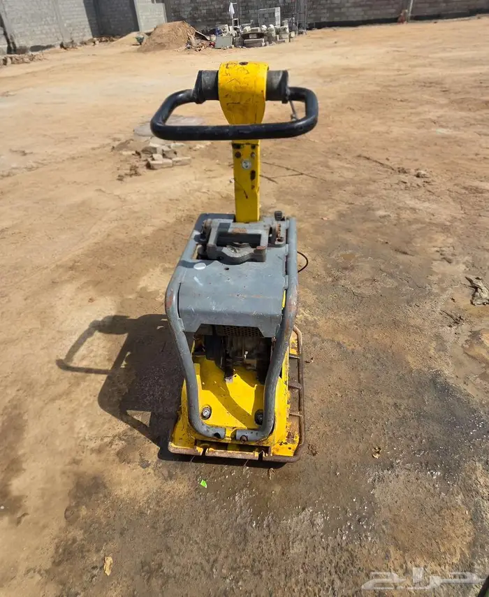 دكاكة لوحية نوع ألماني WACKER NEUSON 1