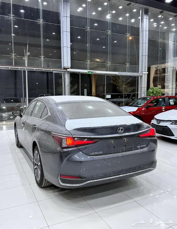 لكزس ( ES 250 AA ) موديل 2025 أقل الأسعار 8