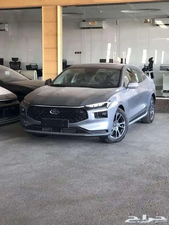 فورد تورس امبيانتي سعودي 2025 متوفر لدى الحسن 0