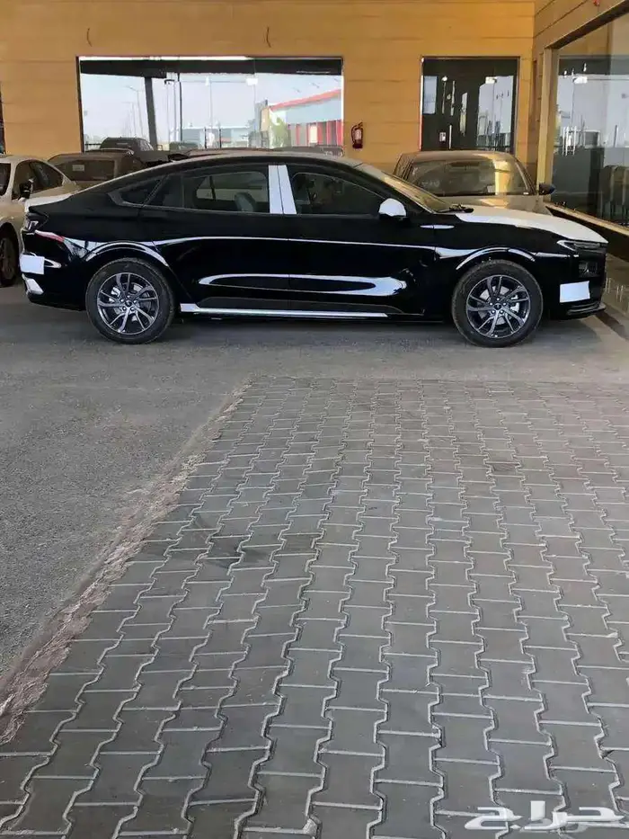 فورد تورس امبيانتي سعودي 2025 متوفر لدى الحسن 4