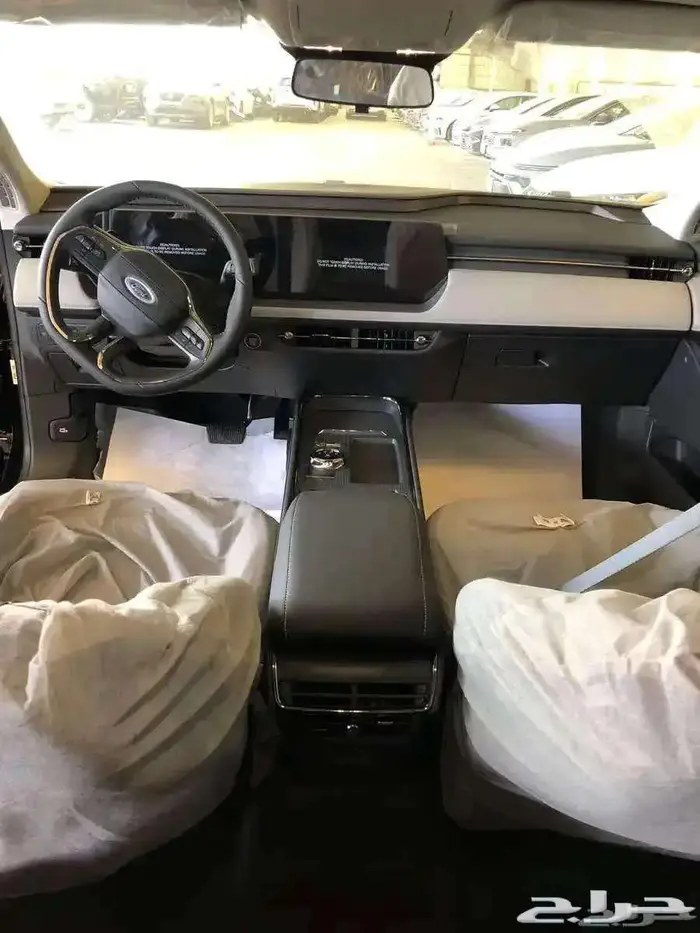 فورد تورس امبيانتي سعودي 2025 متوفر لدى الحسن 7