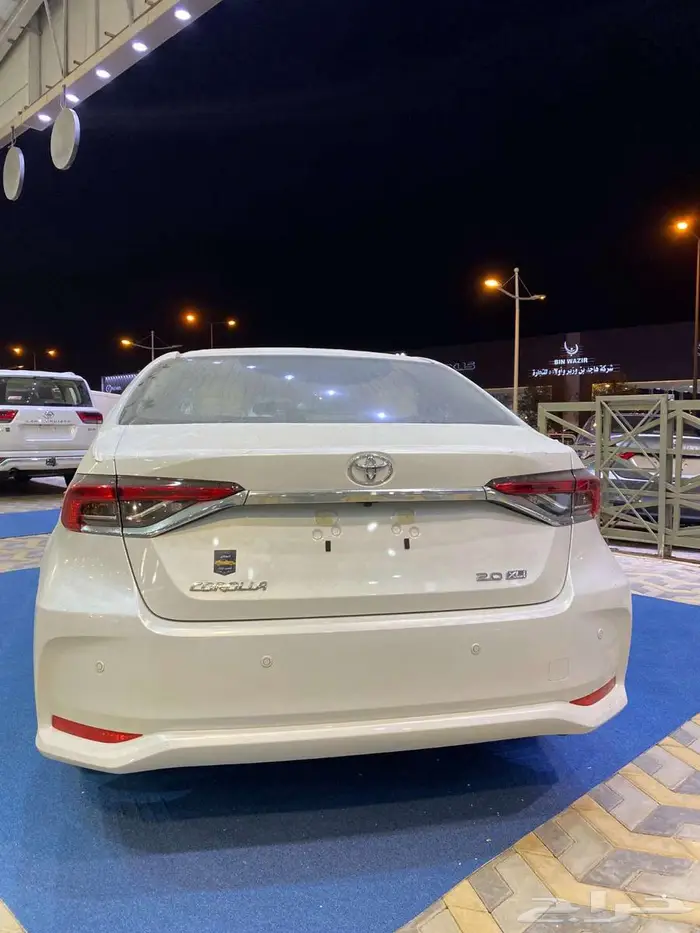 تويوتا كورولا XLI 2.0 مطور بنزين 2025 12