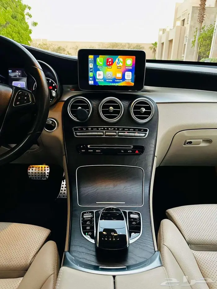 Mercedes GLC 250 2016 Perfect Condition 4