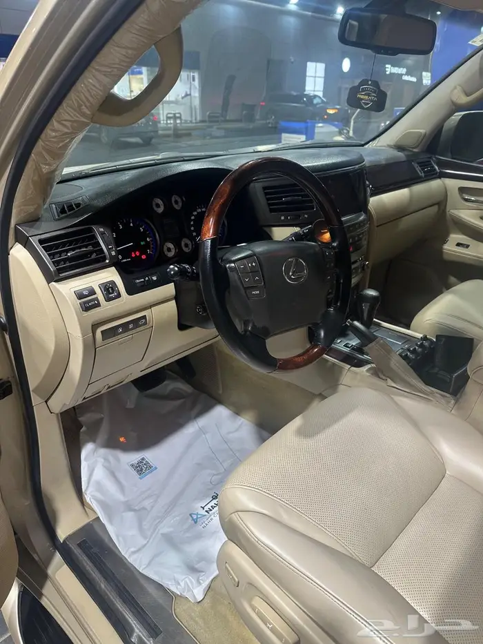 جيب لكزس 2010 LX570 7