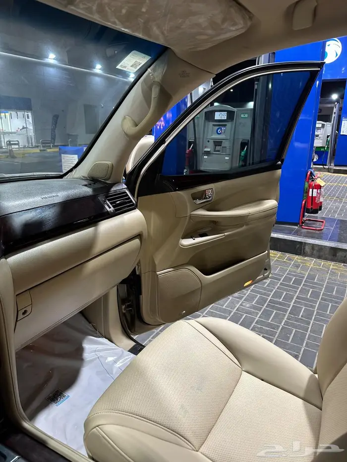 جيب لكزس 2010 LX570 6