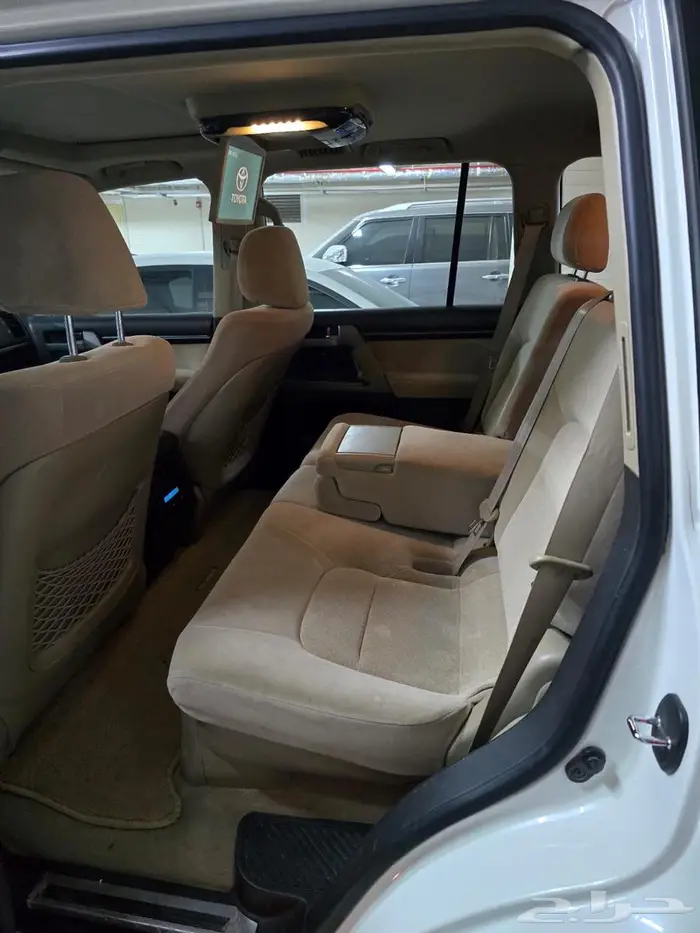 لاندكروزر VXR 2009 18