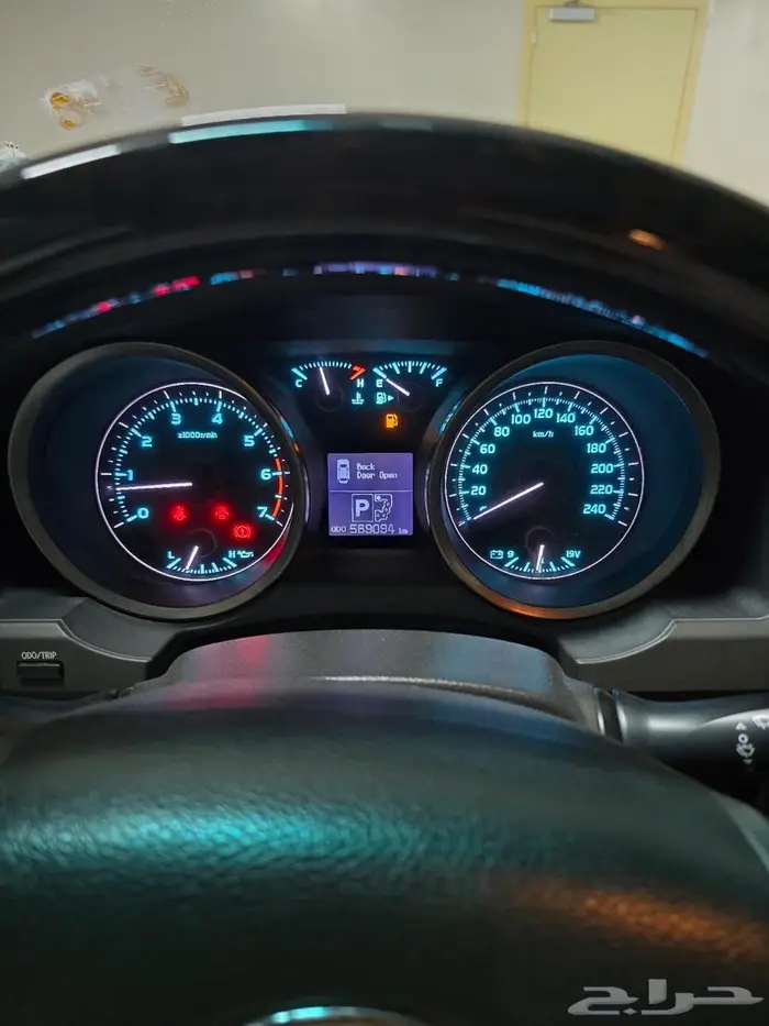 لاندكروزر VXR 2009 29