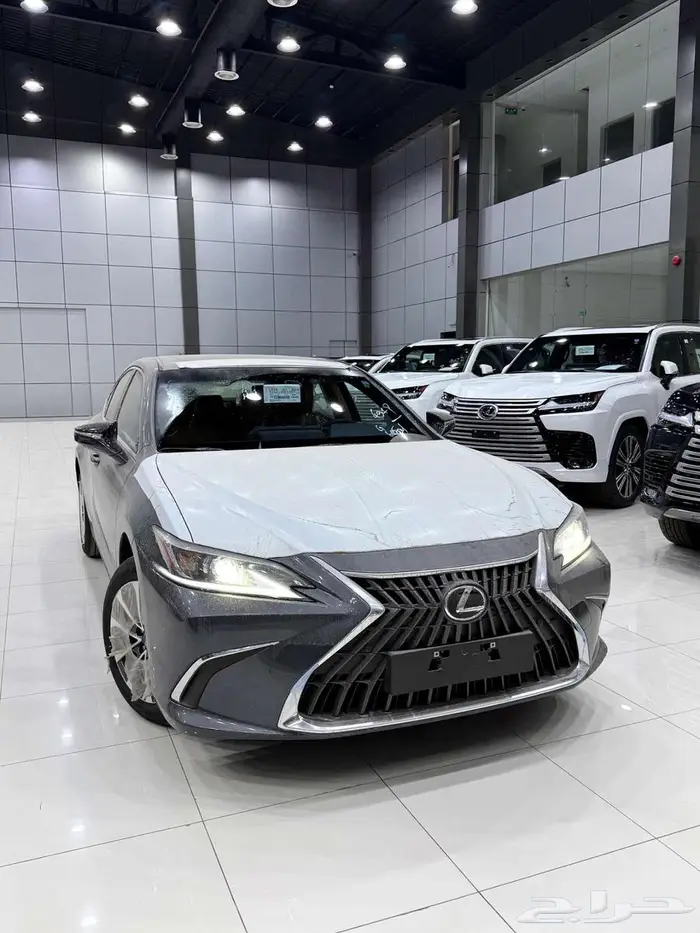 لكزس ( ES 250 AA ) موديل 2025 أقل الأسعار 3