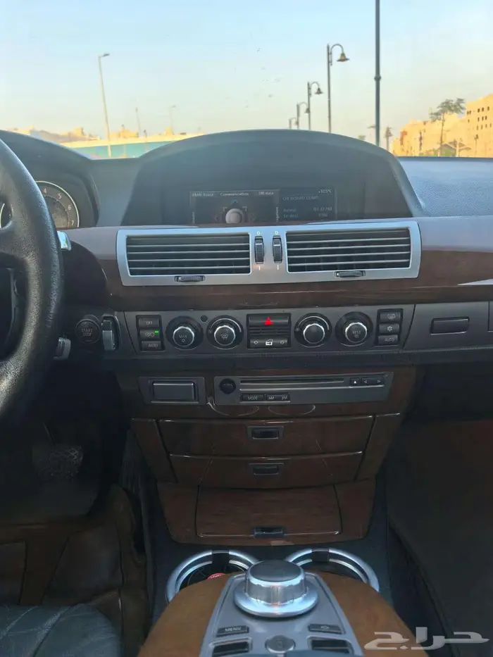 BMW LI730 2007 نظيفة للبيع 18