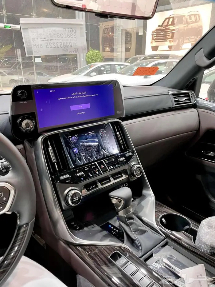 لكزس LX600 BB سعودي بطاقة جمركية 2025 اسود داخل اوف وايت 31