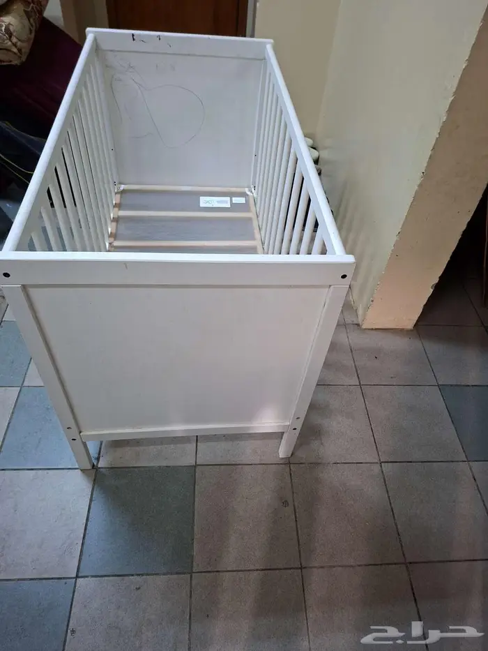 سرير اطفال من عمر سنه الي خمس سنين 1
