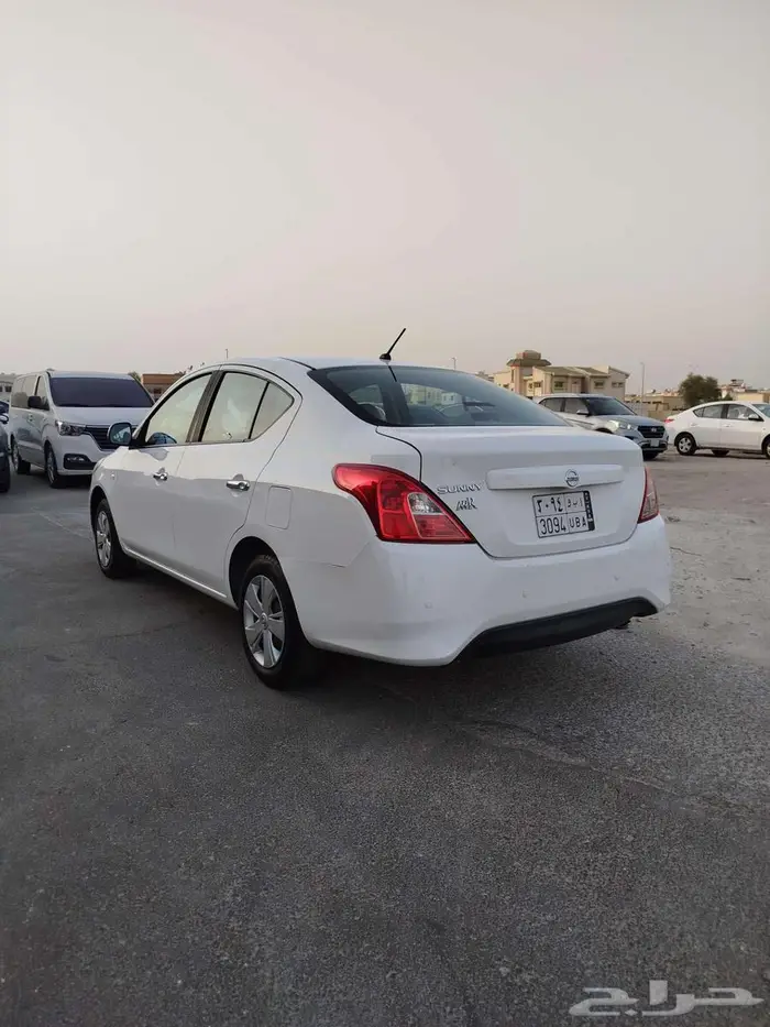نيسان صني 4