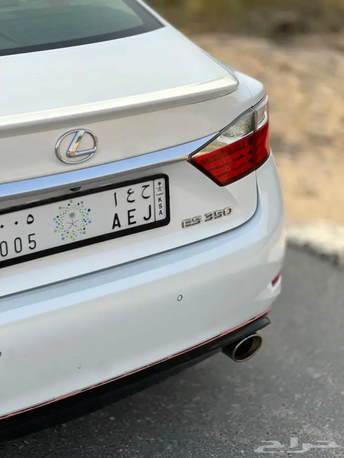لكزس ES350 للبيع مالك اول من الوكالة 3
