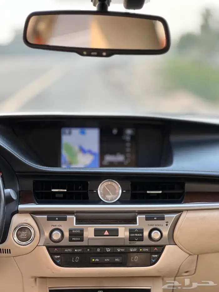 لكزس ES350 للبيع مالك اول من الوكالة 5