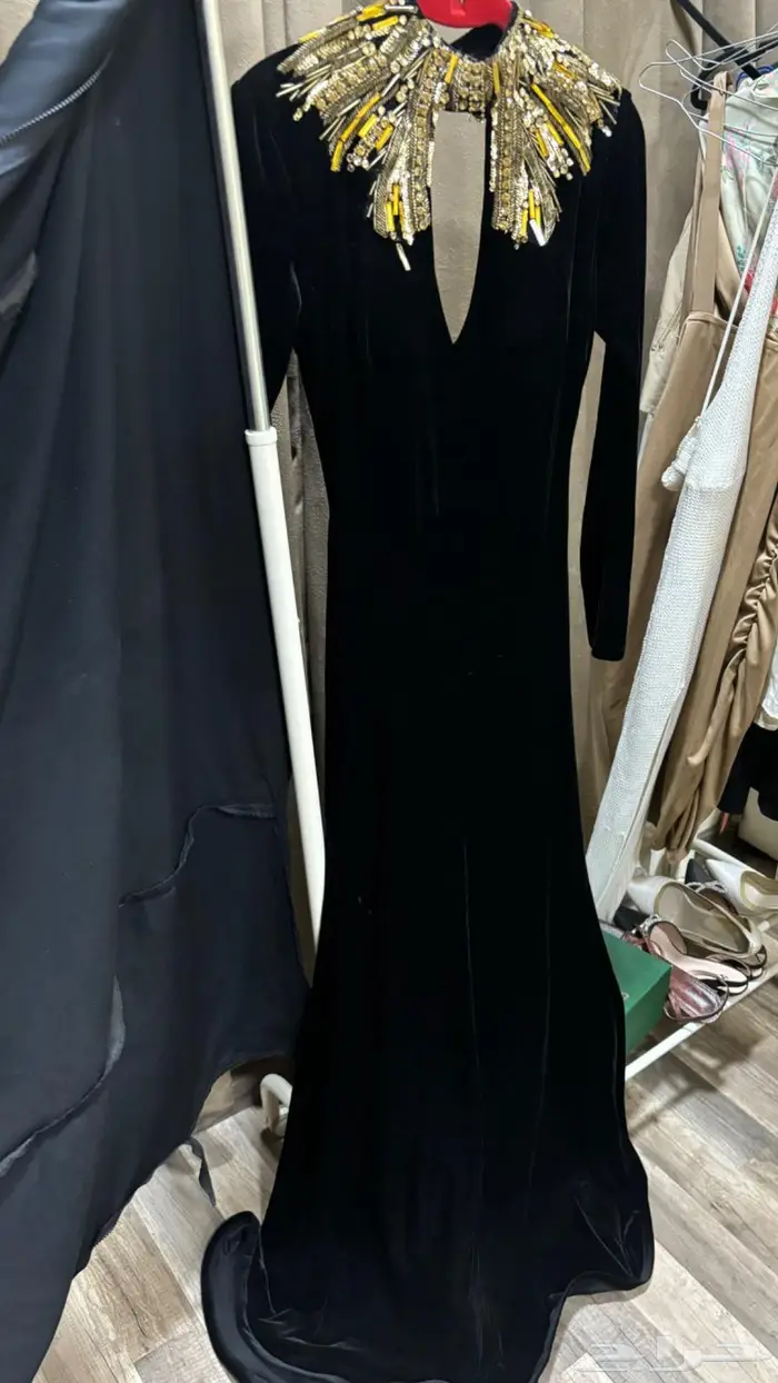 فساتين وعبايات 4