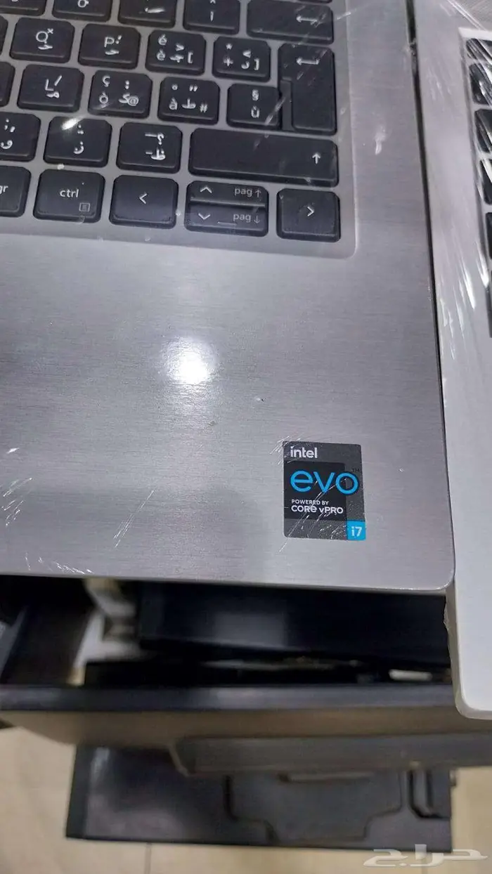 لابتوب ديل evo كور vPro i7 لمس 360درجة 1