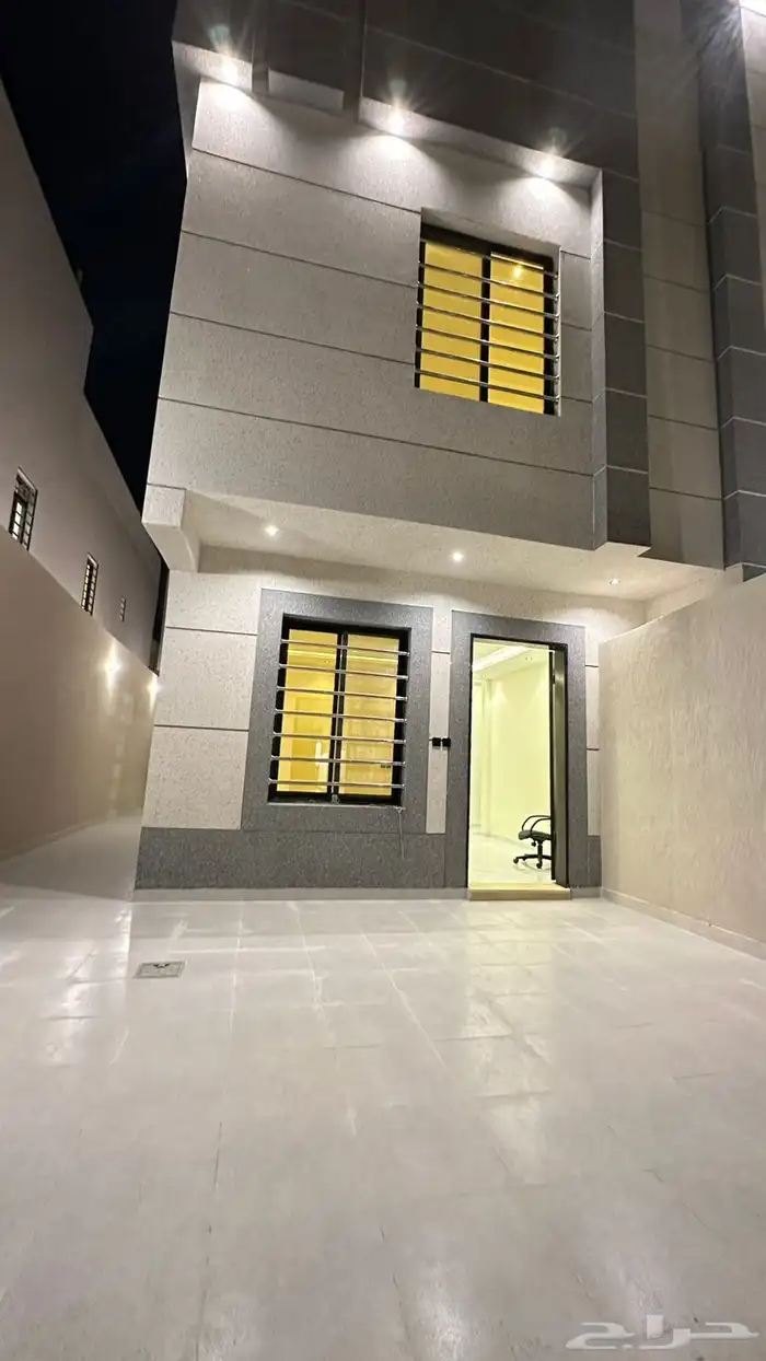ادوار للبيع وباسعار مناسبه جنوب الرياض 0