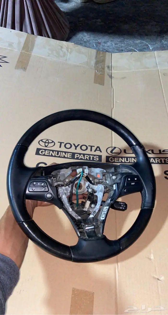 للبيع قطع غيار لكزس GS 18