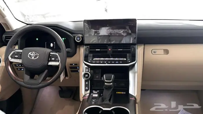 لاندكروزر GXRL 4 2025 اسود عبدالطيف جميل 6