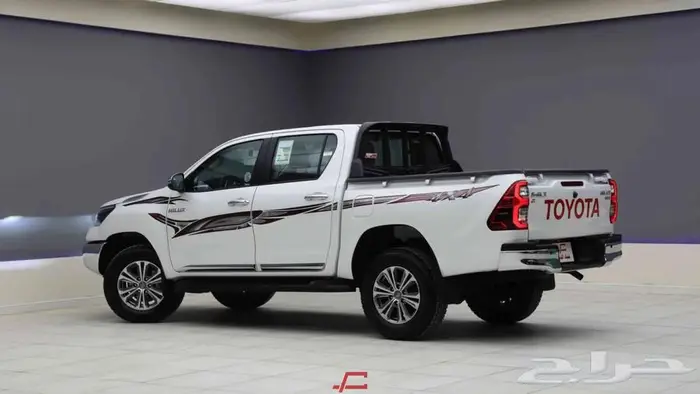 هايلوكس غمارتين S-GLX 4 4 اوتوماتيك بنزين 2025 2