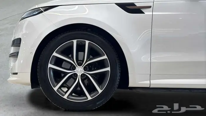 Range Rover Sport Dynamic HSE - 2024 - 400PS 12