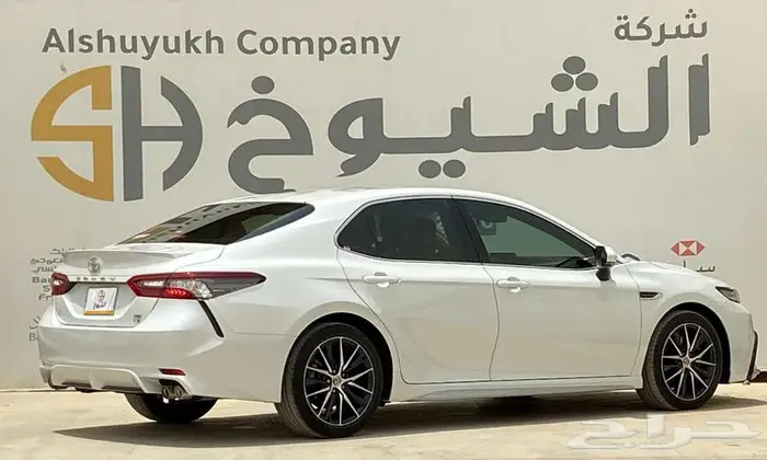 تويوتا كامري SE موديل 2023 5