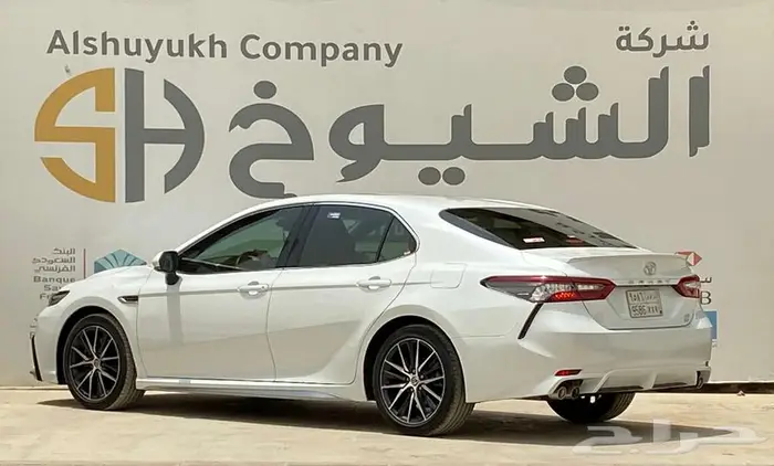 تويوتا كامري SE موديل 2023 3