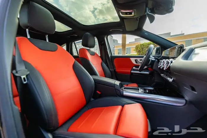 مرسيدس GLA 200 AMG KIT 2024 اسود الشكل الجديد 5