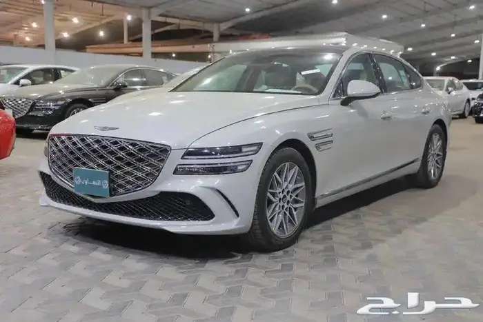 جينيسس G80 بريستيج بانوراما جلد اربعة سلندر موديل 2025 1